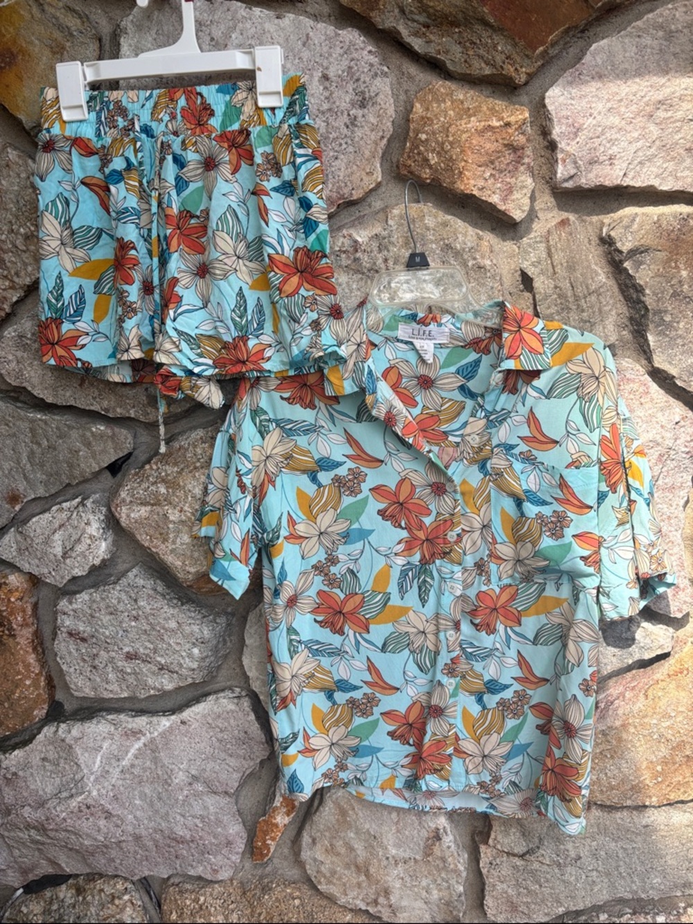 Floral Button-Down Hawaiian  Shirt & shorts in Aqua